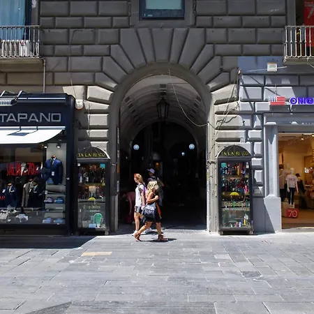 Grandapartments Via Toledo Napels