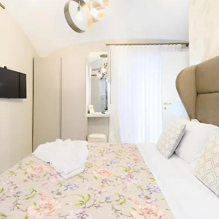 Grandapartments Via Toledo Appartement *