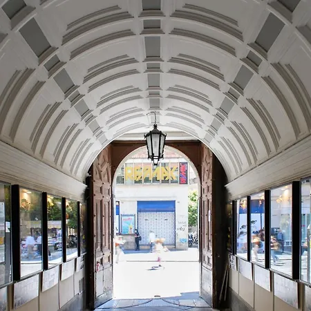 Grandapartments Via Toledo * Napels