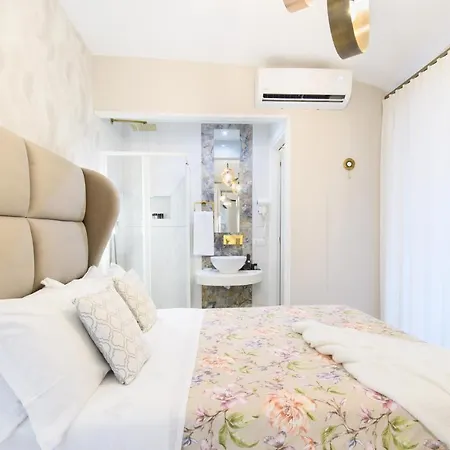 Grandapartments Via Toledo Appartement